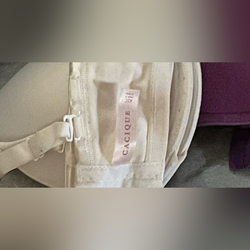 Bra - Picture 2 of 2